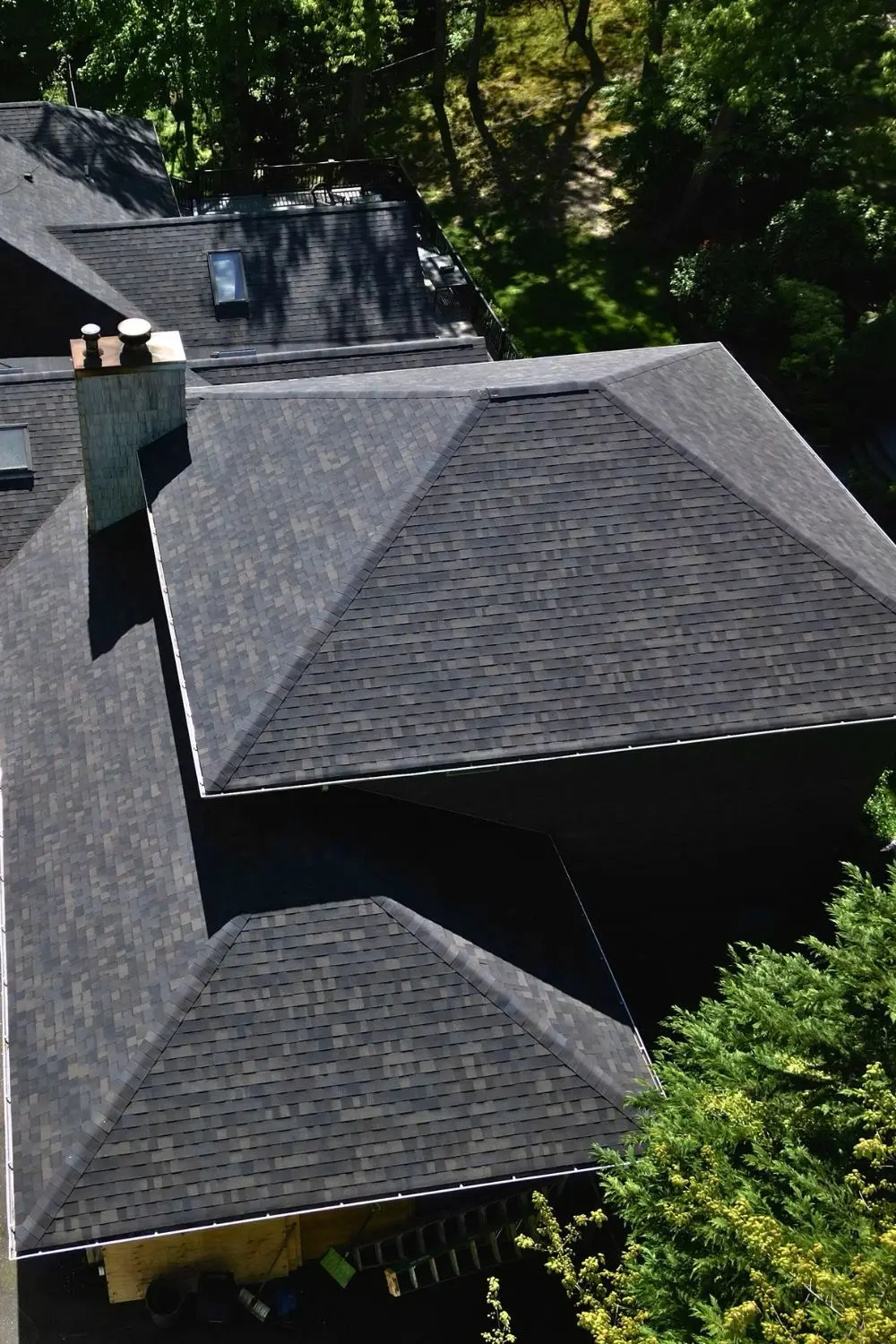 A finished All Pro Roofing & Exteriors roof installation